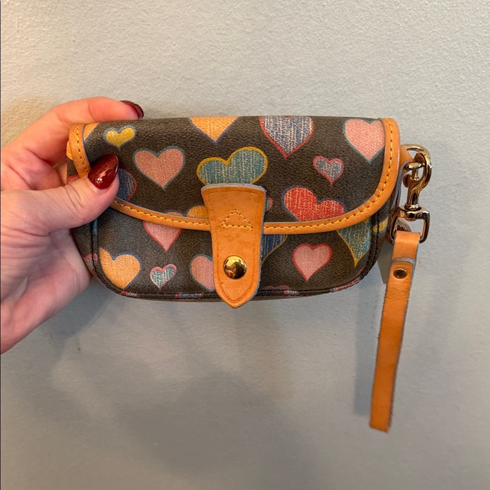 Heart Print Wristlet Clutch - Multicolor - Picture 4 of 4